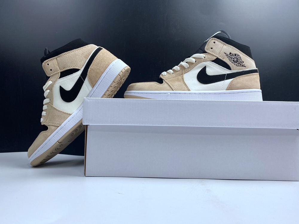 Air Jordan 1 Mid BQ6472 -800